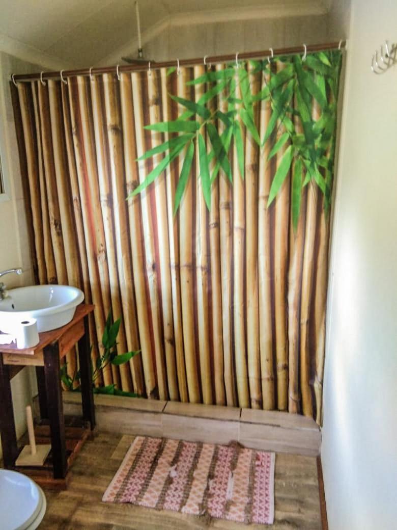 Bamboo Room Ponta do Ouro Buitenkant foto